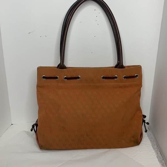 Dooney and Bourke Signature Tote orange - Picture 3 of 9